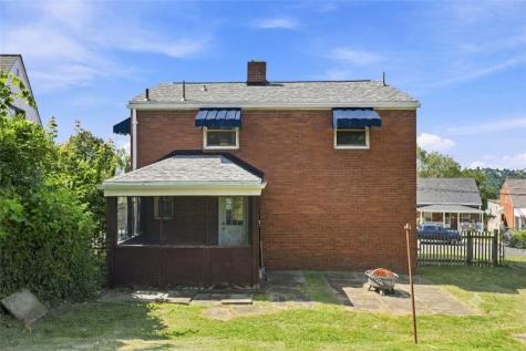 1538 Woodbine Street Stanton Heights PA 15201