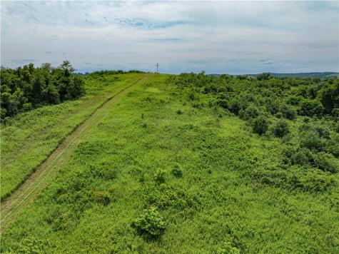 400 Walker Lane South Franklin PA 15301