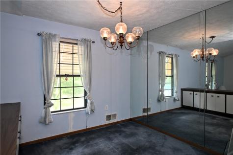 105 Williamsburg Drive Elizabeth Township/boro PA 15037