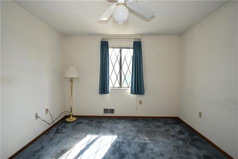 105 Williamsburg Drive Elizabeth Township/boro PA 15037