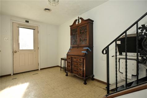 105 Williamsburg Drive Elizabeth Township/boro PA 15037