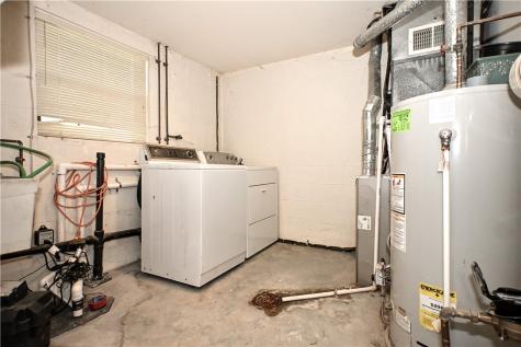 105 Williamsburg Drive Elizabeth Township/boro PA 15037
