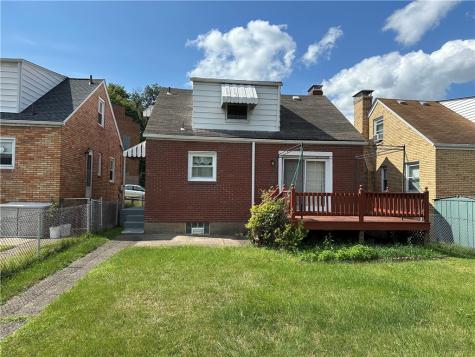 1109 Holmes Street Mckees Rocks PA 15136