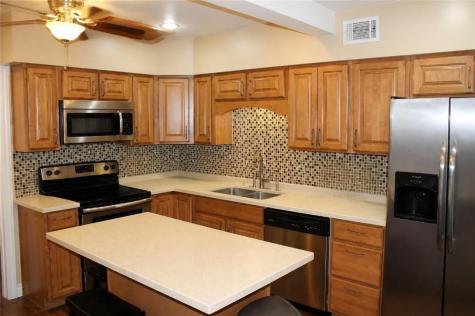 811 Wood Street City Of But Nw PA 16001