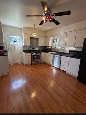 608 E 10th Avenue Tarentum PA 15084