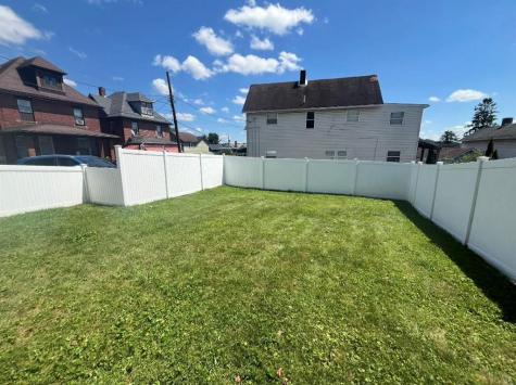 608 E 10th Avenue Tarentum PA 15084