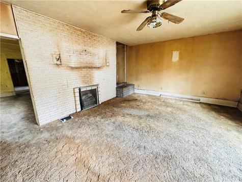 222 S Jefferson Street Kittanning Boro PA 16201
