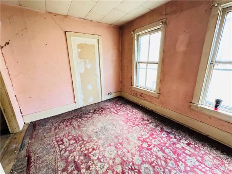 222 S Jefferson Street Kittanning Boro PA 16201