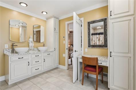 342 Stoneybrooke Drive Cheswick PA 15024