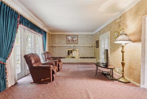 342 Stoneybrooke Drive Cheswick PA 15024