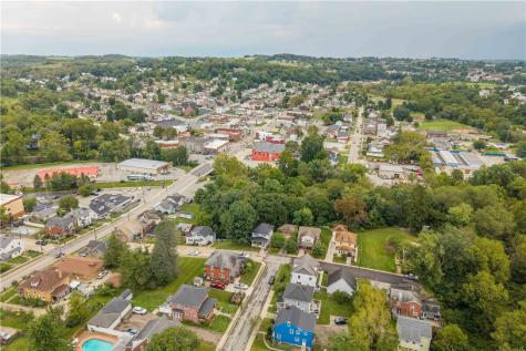 106 Arnold Avenue Houston PA 15342