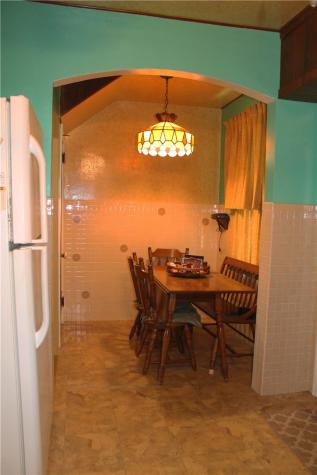 67 Warren Street Crafton PA 15205