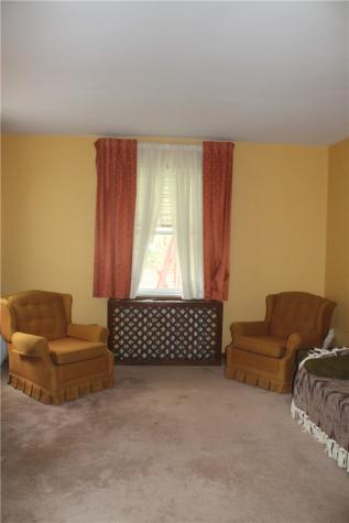 67 Warren Street Crafton PA 15205