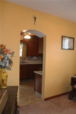 67 Warren Street Crafton PA 15205