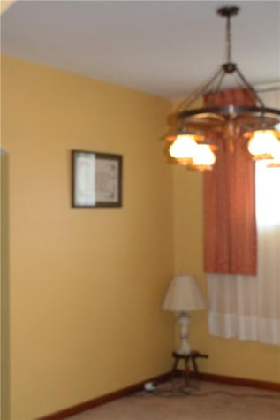 67 Warren Street Crafton PA 15205