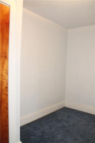 67 Warren Street Crafton PA 15205
