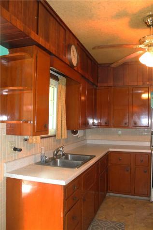 67 Warren Street Crafton PA 15205