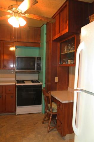 67 Warren Street Crafton PA 15205