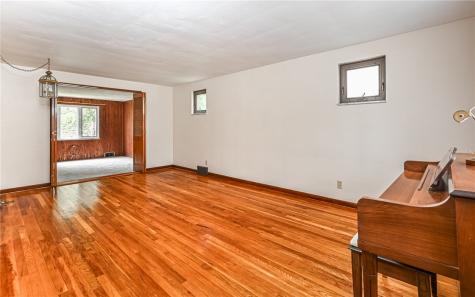 1050 Ardmore Manor Drive Forest Hills Boro PA 15221