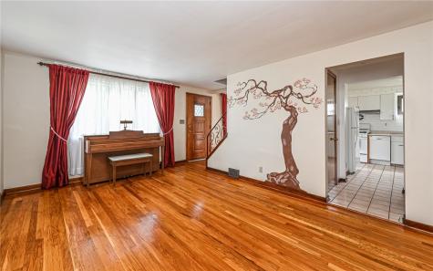 1050 Ardmore Manor Drive Forest Hills Boro PA 15221