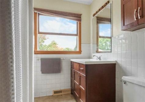 130 Todd Avenue Hermitage PA 16148