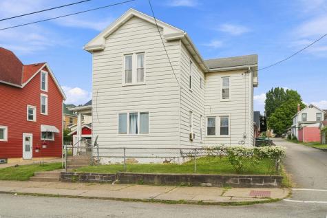 321 E 9th Avenue Tarentum PA 15084