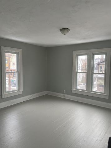 321 E 9th Avenue Tarentum PA 15084