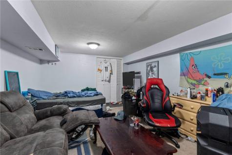 321 Logan Road North Fayette PA 15126