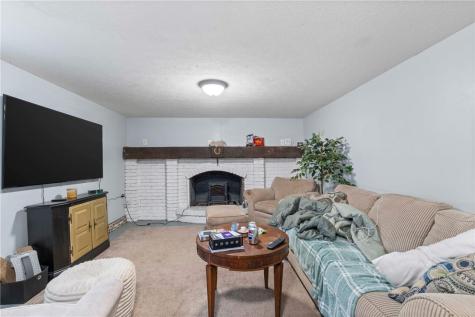 321 Logan Road North Fayette PA 15126