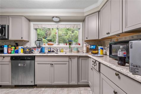 321 Logan Road North Fayette PA 15126