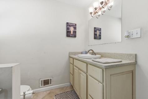 571 Flower Hill Lane Fox Chapel PA 15238