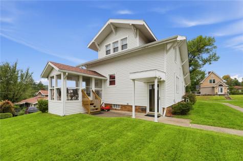202 Walnut Street Fayette City PA 15474