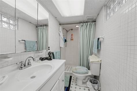 202 Walnut Street Fayette City PA 15474