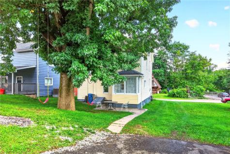 520 Garfield Avenue Scottdale PA 15683