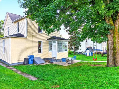 520 Garfield Avenue Scottdale PA 15683
