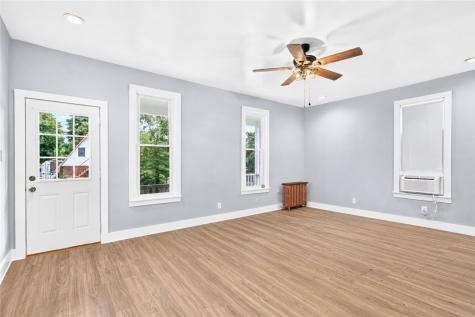 520 Garfield Avenue Scottdale PA 15683