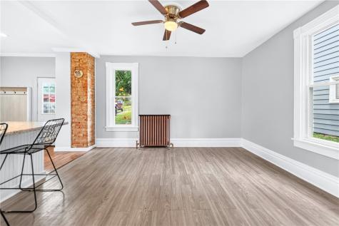 520 Garfield Avenue Scottdale PA 15683