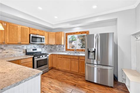 520 Garfield Avenue Scottdale PA 15683