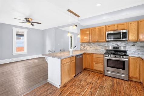 520 Garfield Avenue Scottdale PA 15683