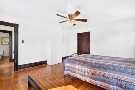 520 Garfield Avenue Scottdale PA 15683