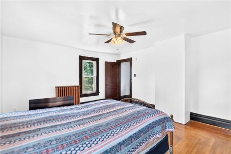 520 Garfield Avenue Scottdale PA 15683