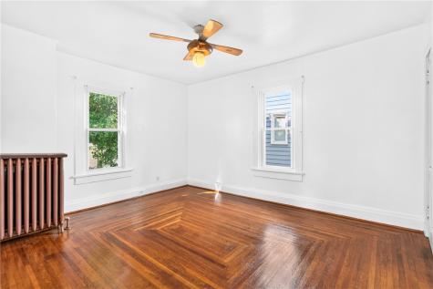 520 Garfield Avenue Scottdale PA 15683