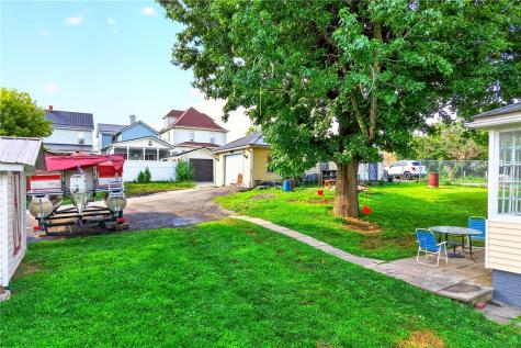 520 Garfield Avenue Scottdale PA 15683