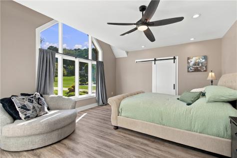 421 Lenox Court Richland PA 15044