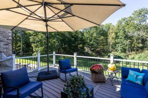 421 Lenox Court Richland PA 15044