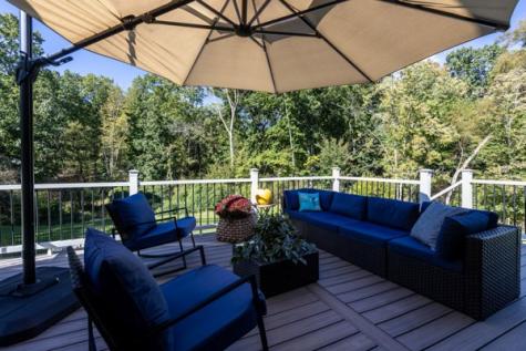 421 Lenox Court Richland PA 15044