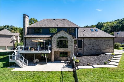 421 Lenox Court Richland PA 15044