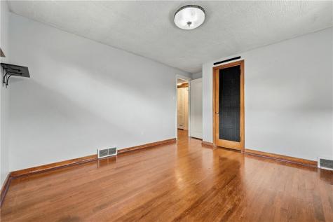 1045 Broughton Road South Park PA 15236
