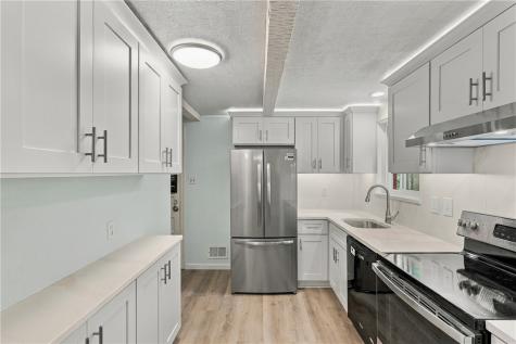 1045 Broughton Road South Park PA 15236