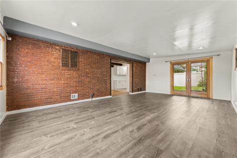 1045 Broughton Road South Park PA 15236